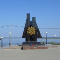 Памятник землякам Приуральцам, погибшим в годы ВОВ - Отдел "Туристско-информационный центр"